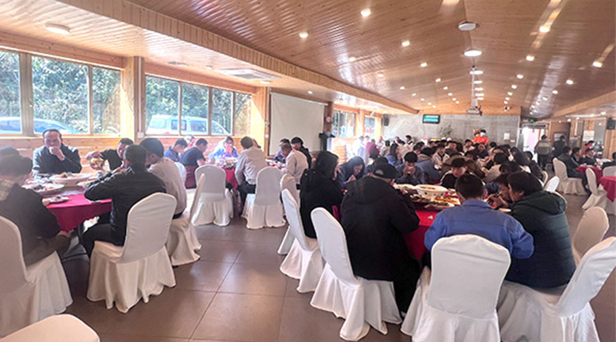 金環(huán)電器開工宴！吃飽喝足加油干迎戰(zhàn)2023！