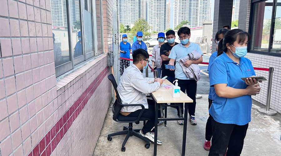 迅速防疫！金環(huán)電器積極配合醫(yī)護人員上門測核酸！