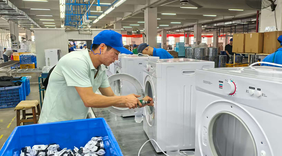 以國(guó)際一流標(biāo)準(zhǔn)，鑄就金環(huán)電器卓越品質(zhì)