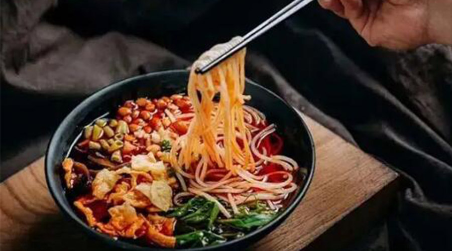 吃螺螄粉衣服上有味道如何快速解決！滾筒衣服烘干機(jī)有辦法