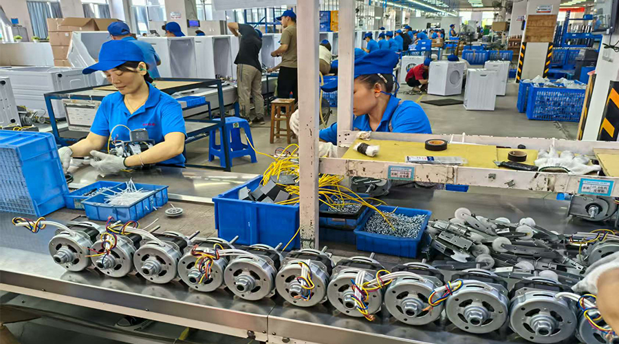 選擇靈活定制的合作伙伴，而非僅僅是制造商