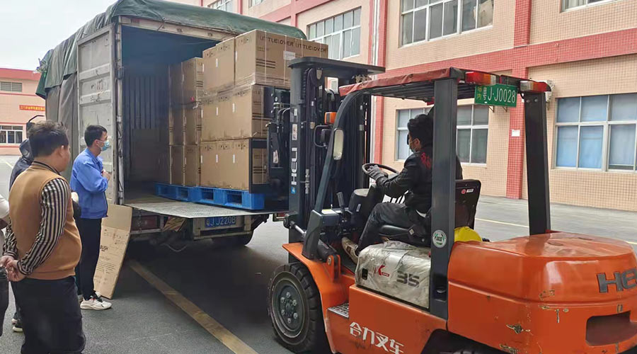 加急生產(chǎn)順利出貨！緩解客戶(hù)節(jié)后衣服干衣機(jī)庫(kù)存不足問(wèn)題